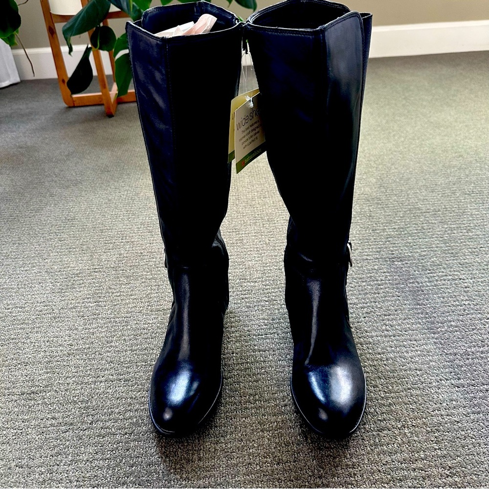 Black Naturalizer Leather Boots